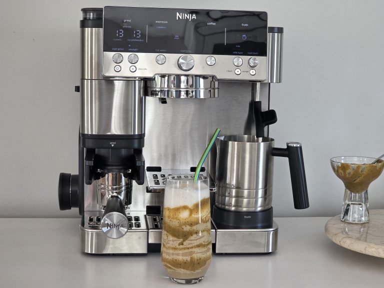 Cappuccino cu fistic