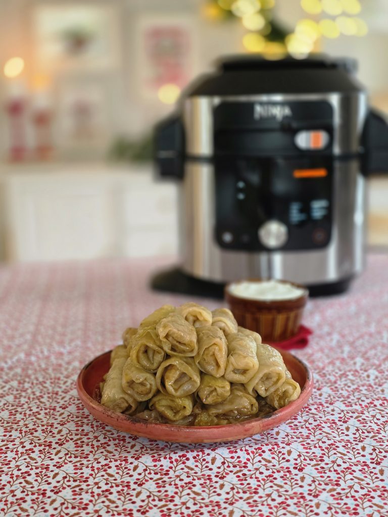 Sarmale la multicooker: gătire lentă sau sub presiune, în funcție de timp